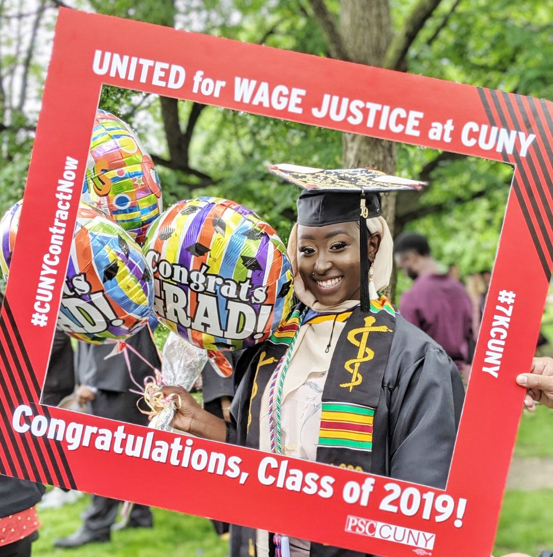 PSC_CUNY's tweet photo. Congratulations Graduates @LehmanCollege !!! And THANK YOU for urging @NYGovCuomo & @NYCMayor to fund @CUNY
#CUNYContractNow with #fairpayforall and #7KCUNY
Check out this Facebook post with TONS of pictures from Lehman: https://t.co/FczgGtg2Wo https://t.co/lm8FIgG7be