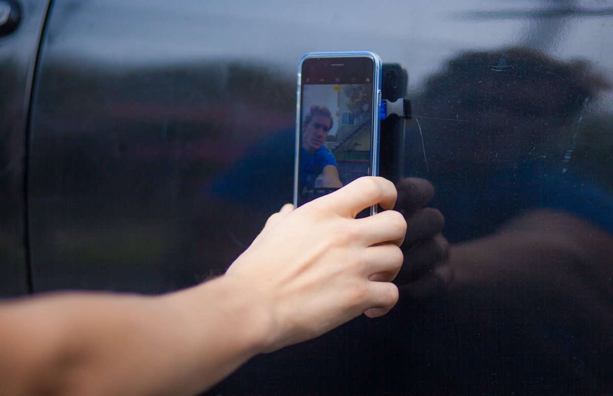 #ucast Magnets only affect devices that use magnetic storage media, like hard drives or floppy disks or devices with CRT displays. 

Sign up and get the uCast first for $20 with our super early bird pledge ($15 off | limit 500)

#iphone #iphoneclick #Wearable #Gopro #MagnetMount