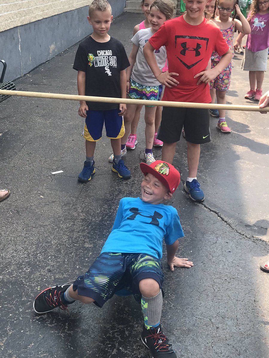 Another awesome field day at Ogden! Perfect weather for these love bugs to run around and laugh a ton! Thanks for always planning a flawless event, <a href="/lmungaihannon/">LMUNGAIHANNON</a>!! You’re a godsend! 🌞 <a href="/AvenueOgden/">Ogden Avenue School</a>
