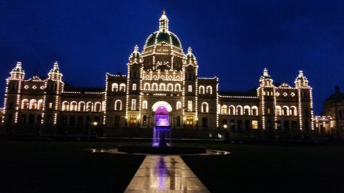 ALS_BC's tweet photo. JUNE IS ALS AWARENESS MONTH
Tomorrow, June 1st, landmark buildings across BC will light up in the ALS colour purple to show support for people living with ALS. 

https://t.co/2XxapLrArs https://t.co/FvGnB4a38C