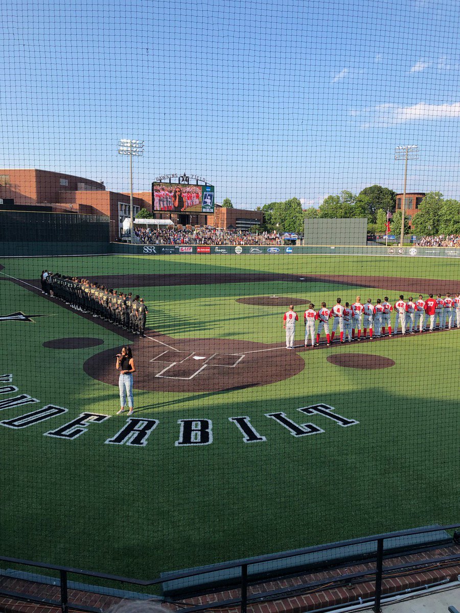 JimHeins36's tweet photo. #RoadToOmaha begins now ,@VandyBoys https://t.co/8ExPGIGZnD