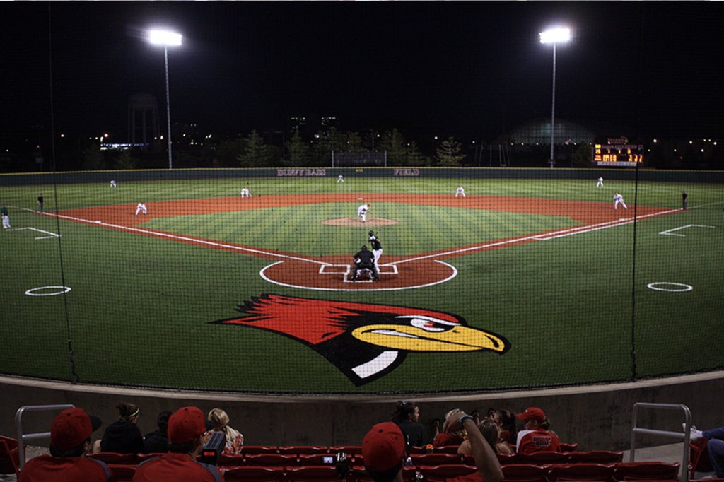 daniel_laughery's tweet photo. I’m very excited to announce that I have committed to continue my academic and baseball career at Illinois State University! Thanks to everyone that has helped along the way. Go Redbirds! #BackTheBirds @RedbirdBaseball @IllinoisStateU https://t.co/ukS7OQaTiV