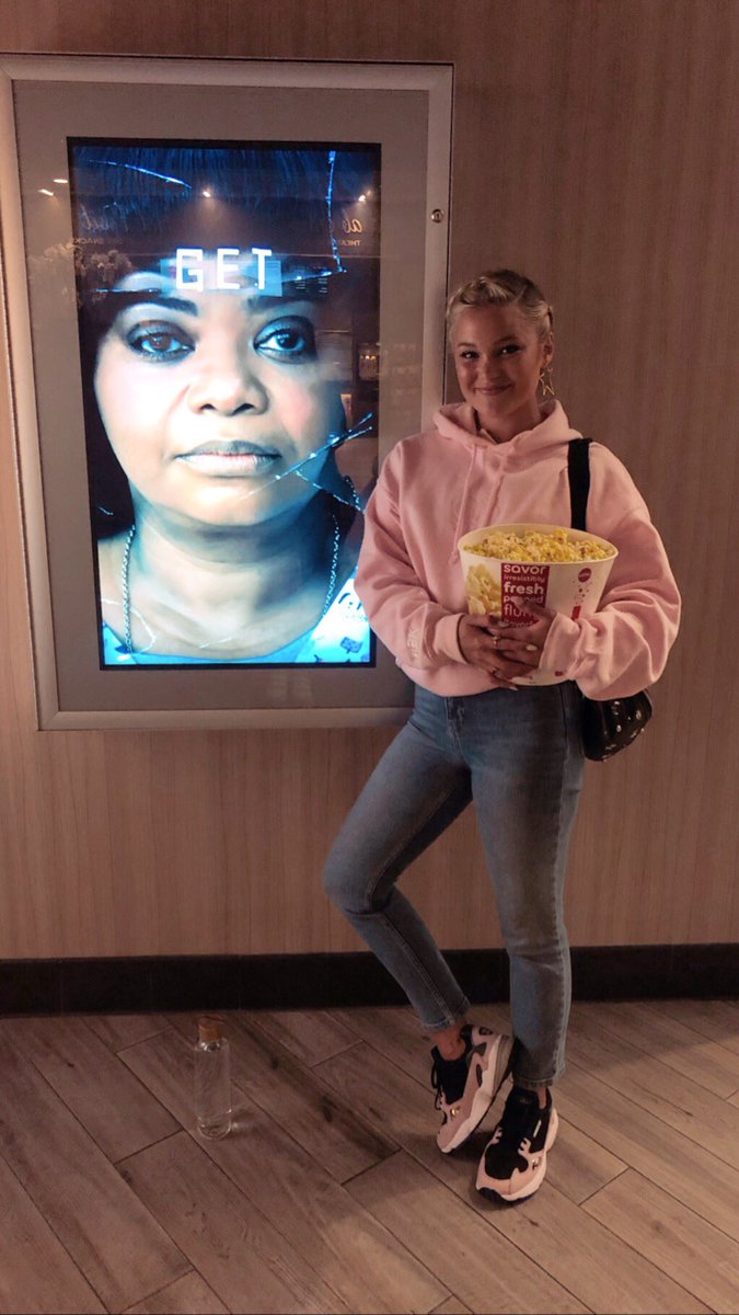 olivia holt tweet media