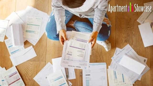 AptShowcase's tweet image. You can start #saving a substantial amount of #money on your monthly utility bills by following these #tips for keeping the cost of your #utilities under #control.
#costofliving #electricity #bills #tips #hacks #lifestyle #advice #budgeting #apartments 
… bit.ly/2JRWqrc