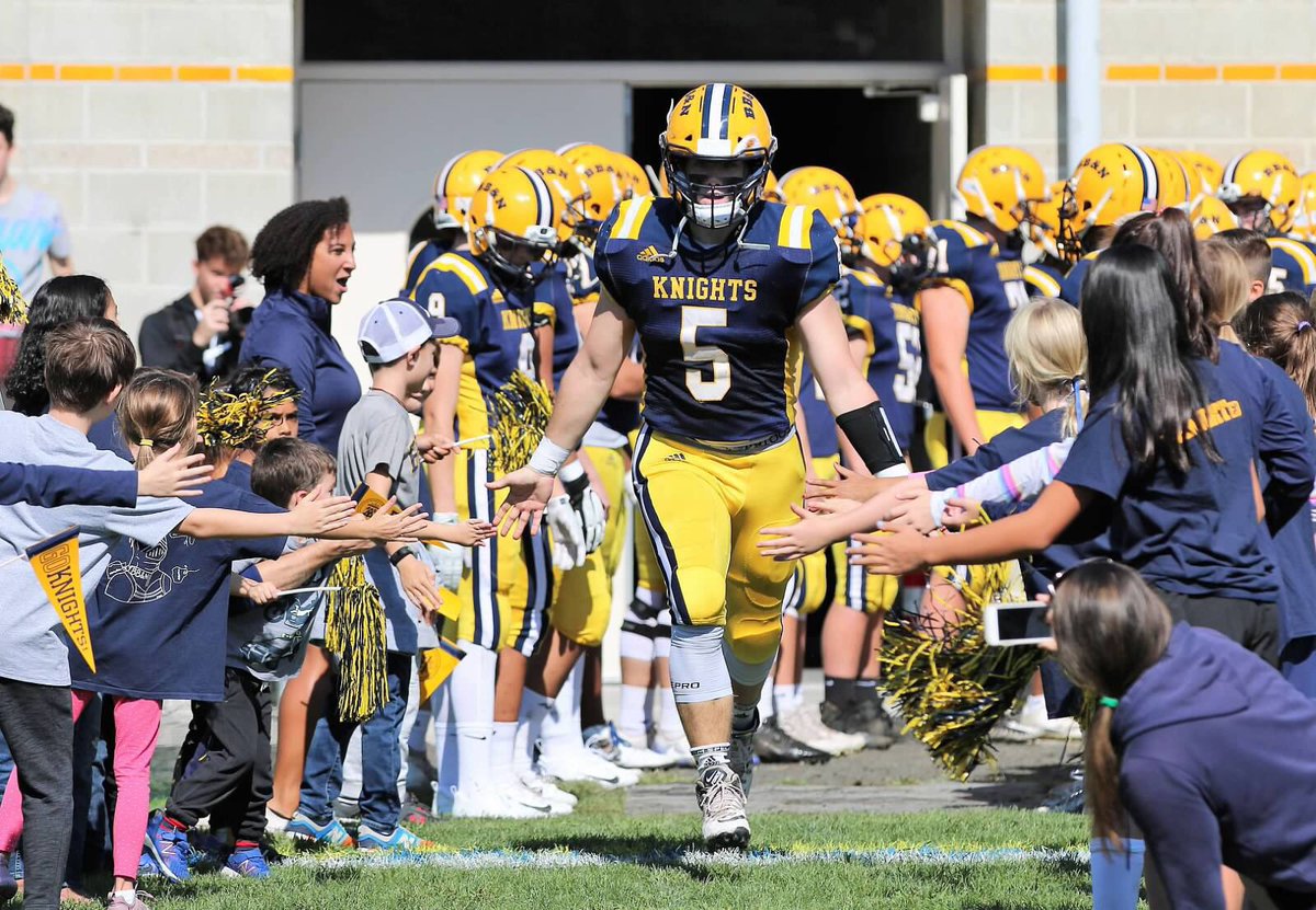 martin_tyler5's tweet photo. Finals are officially over now my mindset shifts! Camp season is here! Can’t wait to show out💯💯

6/6 URI @RhodyFootball @UMichFootball @BCFootball 
6/9 @NDFootball ☘️
6/13 @VandyFootball ⚓️
6/22 @PennStateFball 🦁
6/27-28 @EliteFBClinics New England
6/29-30 @NextGenAACamp https://t.co/EiBiwjrTHl