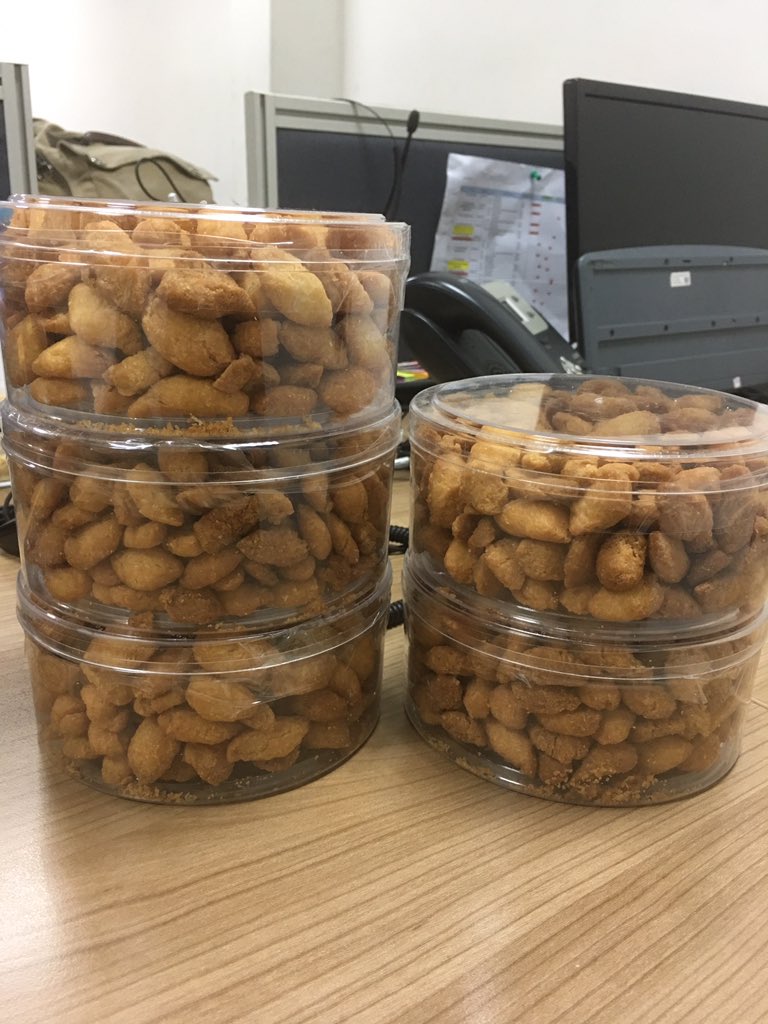 Mantap siap meluncur!! Yang mau order DM atau comment juga boleh jangan malu-malu ya kaula muda👏🏻