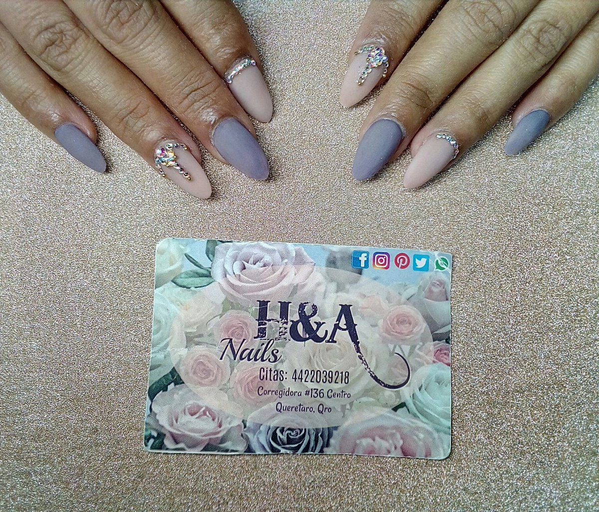 HyANails's tweet photo. #nails https://t.co/fGC8iHnQKg
