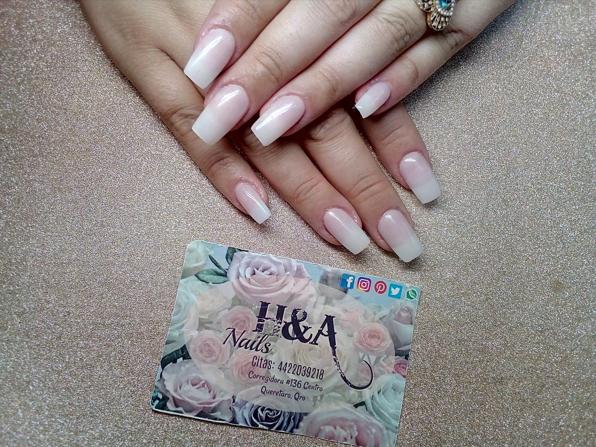 HyANails's tweet photo. #nails https://t.co/hc6kS4gn2j