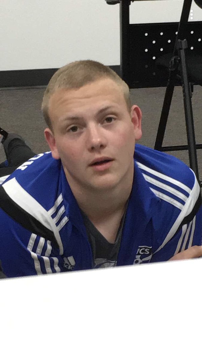 KelvinRidder's tweet photo. Big 21st Birthday to @DreW_GuS1998!! 🎂🎈 https://t.co/WGBqd1SN9n