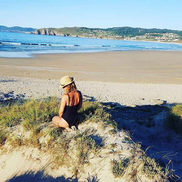 SecretGalicia's tweet photo. Pic by @lovely_kela - La felicidad no siempre son lujos
.
#sécomotúquieras
#RFyoga
#saltygirl
#tunnedgirl
#yoga #yogagirl #yoguini #coquito
#beach #sand #galifornia #salty #sun #ocean #session #sea #feeltheyogahigh
#doyourpracticeandalliscoming
#ig… https://t.co/PxaVGAcbRB https://t.co/at5bVBO9Mv