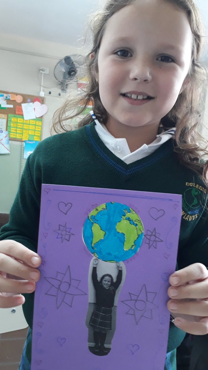 MissGaby30's tweet photo. We love our planet! ❤🌎🇦🇷 @vivilopez2 #colns https://t.co/WVU3GazM1W