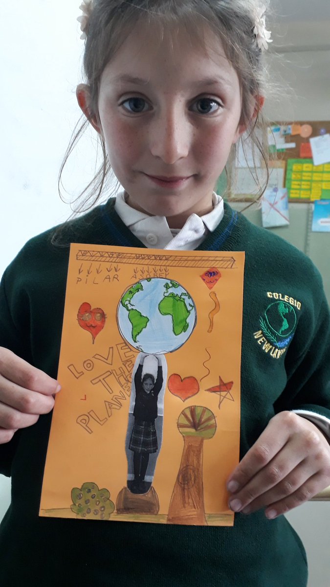 MissGaby30's tweet photo. We love our planet! ❤🌎🇦🇷 @vivilopez2 #colns https://t.co/WVU3GazM1W