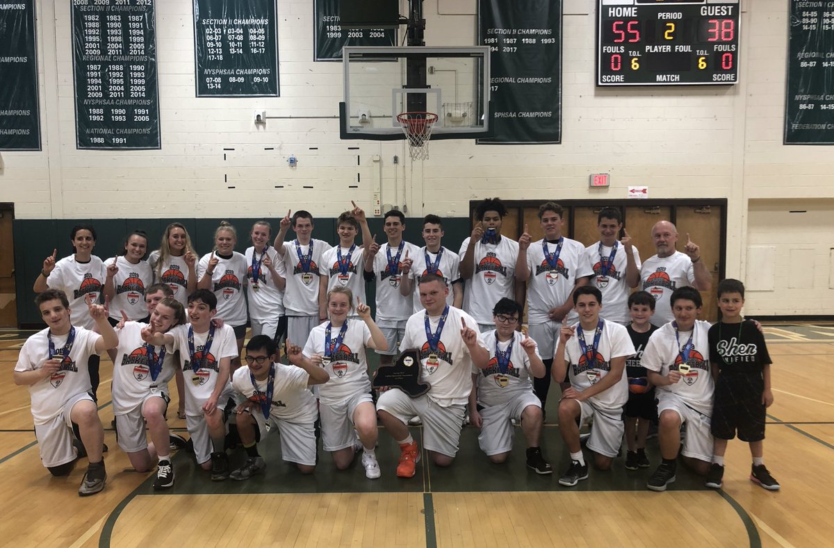 ShenUnified's tweet image. CHAMPS! An amazing way to end a special season. 55-38 win vs. Sch&apos;dy. Thanks @ScschoolsP for being great competitors! #undefeated #wechoosetoinclude #victory @UnifiedSportsNY @CoachGalarneau @SpecOlympicsNY