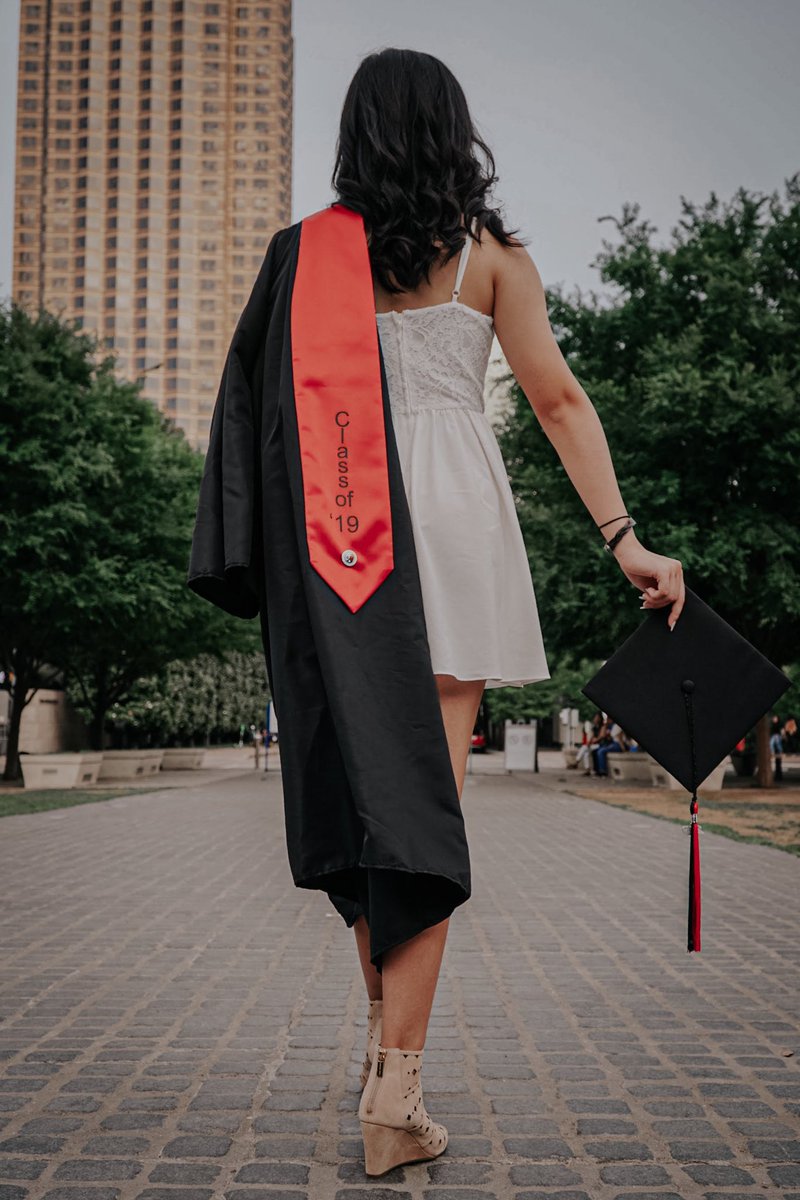 natalientang's tweet photo. Thankful for the past 4 years. Now onto the next chapter. #classof2019 🎓♥️ https://t.co/D9KkTg7PaH