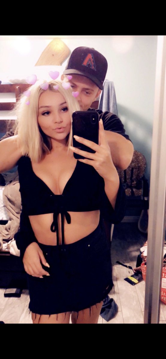 devin_bell31's tweet photo. Happy birthday to my boo thang, 22 looks good on you (everything looks good on you)💕💕 I love you more than you’ll ever know, thanks for bein your perfect self😘😘💕💕🎊🎊🥳🥳 @AmandaKocks https://t.co/3qmlT2yL5f