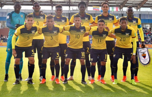 Así nos va - 🇺🇾 ¡Hoy juega Uruguay! 🇺🇾 Por eso Así nos va le da paso a  la transmisión de Fútbol por Carve, para que tengas el minuto a minuto del