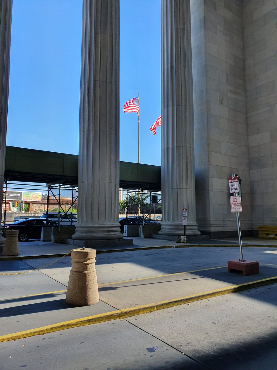 FinTechIreland's tweet photo. What a great week in #NYC &amp; #Philadelphia. We'll write up a blog. In interim thnx @IDAIRELAND US, @EI_theUSA, @TransferMate @GrantThorntonUS, #mizengroup, @Governorsoft, @ClarkHillLaw, @sheratonhotels US, #LexingtonPartners, @FDplc @RegusGlobal US &amp; many more for the dialogue. https://t.co/dVhhaWqdYj