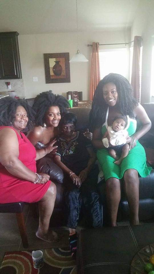 ReblFlowr's tweet image. #FiveGenerations
