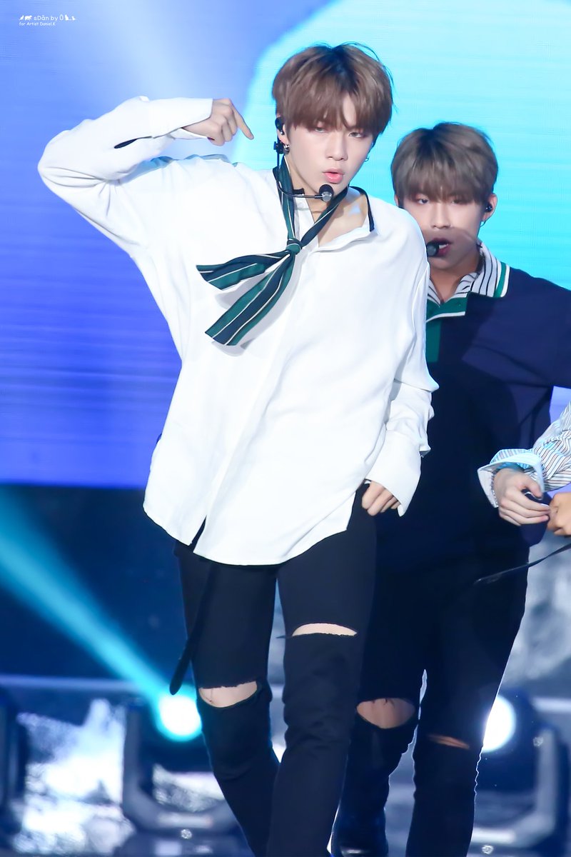 sDanByU's tweet photo. 170930 KMF HQ

Brun It Up🔥

#강다니엘 #KangDaniel https://t.co/itDOzmeyzW