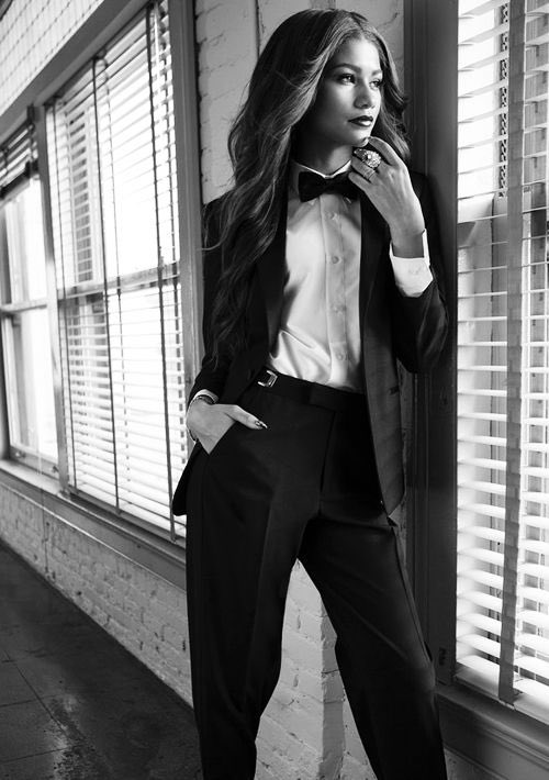 I just fell down a “women in suits/tuxedos” rabbit hole. Here’s what I found. I feel like this will be an ongoing thread because First up: ZendayaHave mercy.