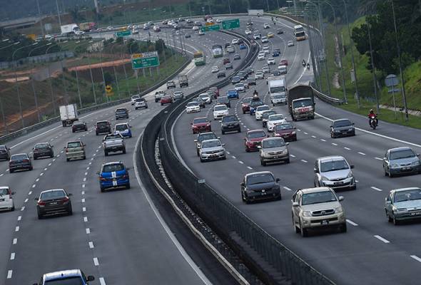 501Awani's tweet photo. Aliran trafik perlahan di beberapa lebuh raya utama
https://t.co/enNUWVCNgW #AWANInews #AWANIpagi #SempurnaSeadanya #RamadanChecklist #JendelaRamadan https://t.co/gYy0fjtA6Q