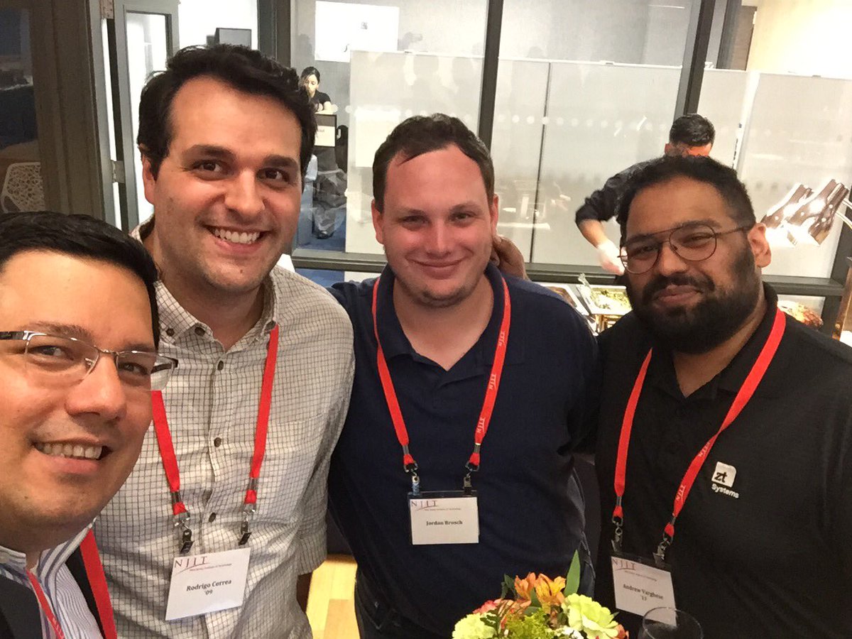 HumbyHumberto's tweet photo. Brew Weekend - @NJIT Alumni Weekend 2019 kicking off in CKB! Welcome home!!! #NJITAW #njit @AlumniNJIT @njithighlanders @BrewWatchCo @PSEGNews #LeadershipMatters #communityengagement https://t.co/qKJTrHcq1b