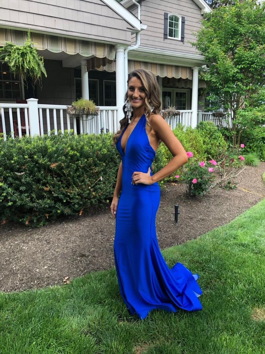 lolas_nj's tweet photo. True royalty 💙 #Lolas #lolasnj #atria #atriaclothing #royalblue #promgowns #promgown #promdress #promdresses #prom2019 #prom2k19 #promideas https://t.co/X4jDQKDN1F