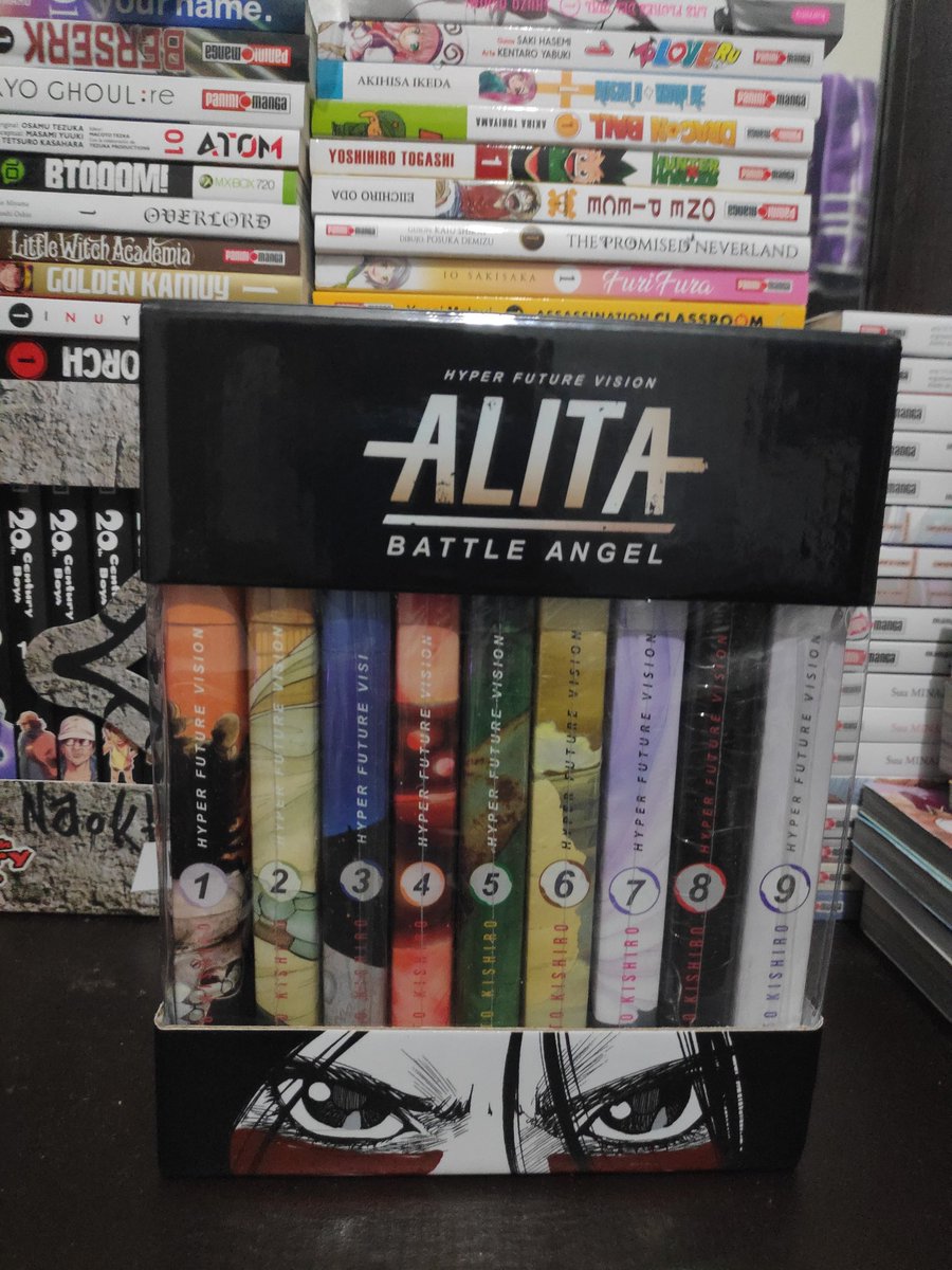 chemicaldoce's tweet photo. Que bonito es el box set de Alita de @SMASHmanga , me encanto! https://t.co/eTXlYCETXt