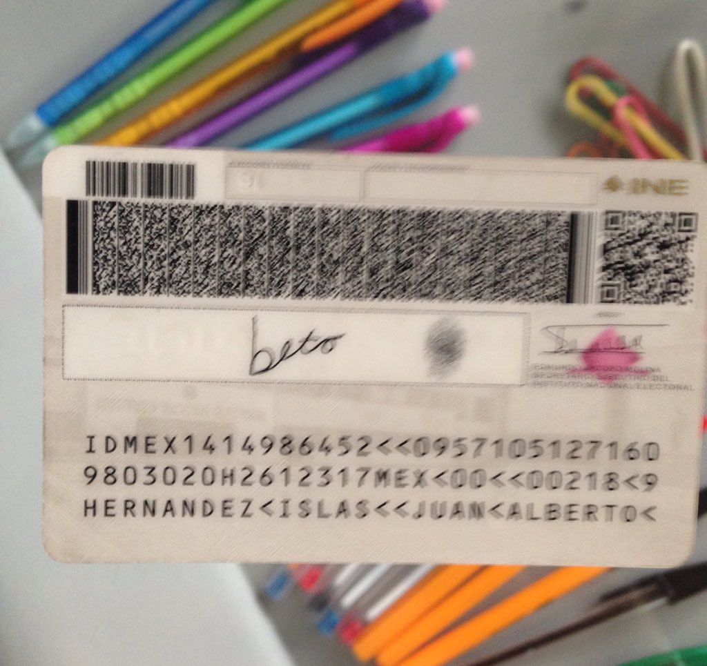 Oigan cuál es la firma mas cagada que han visto de un INE?? yo esta:, image size:1024x965