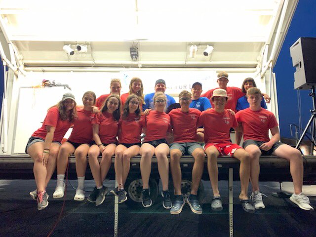 VillanovaWECDSB's tweet photo. A huge thank you to the Villanova Relay for Life committee who organized an amazing day today. This year, Villanova has raised over $40,000 bringing our 3 year total to $143,000. Kicking cancer’s butt!! @CTVWindsor @VillyRelay4Life @WECDSB @TownofLaSalle @AM800News @CBCWindsor https://t.co/4PCtXaDHtK