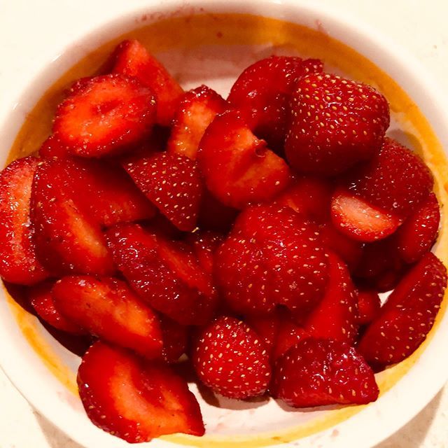 Addsparkle88's tweet photo. It’s strawberry season! All the 😍for delicious, fresh berries from my grandpa’s garden. #summertime #nofilter #teachersonbreak #teachersofinstagram https://t.co/K1h634zrxY https://t.co/6BQ6KV9KMl