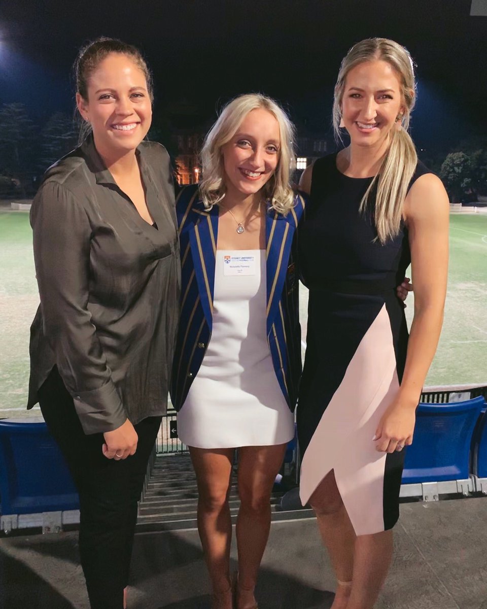 gracegill9's tweet photo. It was an absolute pleasure to MC the Blue and Gold Dinner for Sydney University Soccer Football Club last night 🎤 
...now just to get my hands on one of those blazers 😏 #susfc https://t.co/iSZYGauRyI