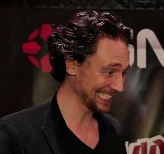 binestom's tweet image. His face... ☺️
#ThemeFreeWeekend 
@HiddlestonSpam