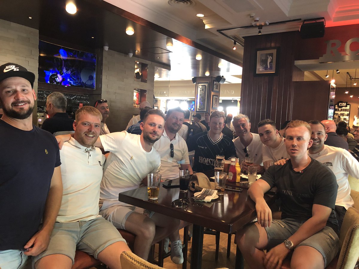 Waiting for lunch before heading into the fan zone. #coys