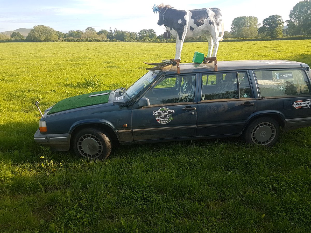 Morning Jeremy, <a href="/JeremyClarkson/">Jeremy Clarkson</a> with your Agricultural farming links @Amazon series. Can you attend a prestigious <a href="/NuffieldFarming/">Nuffield Farming</a> conference looking for an outside the box speaker <a href="/focussedfarmers/">Focussed Farmers (Holly Beckett)</a> thinks you may be a  inspired choice or it's Mr Packham? Offering unique transport