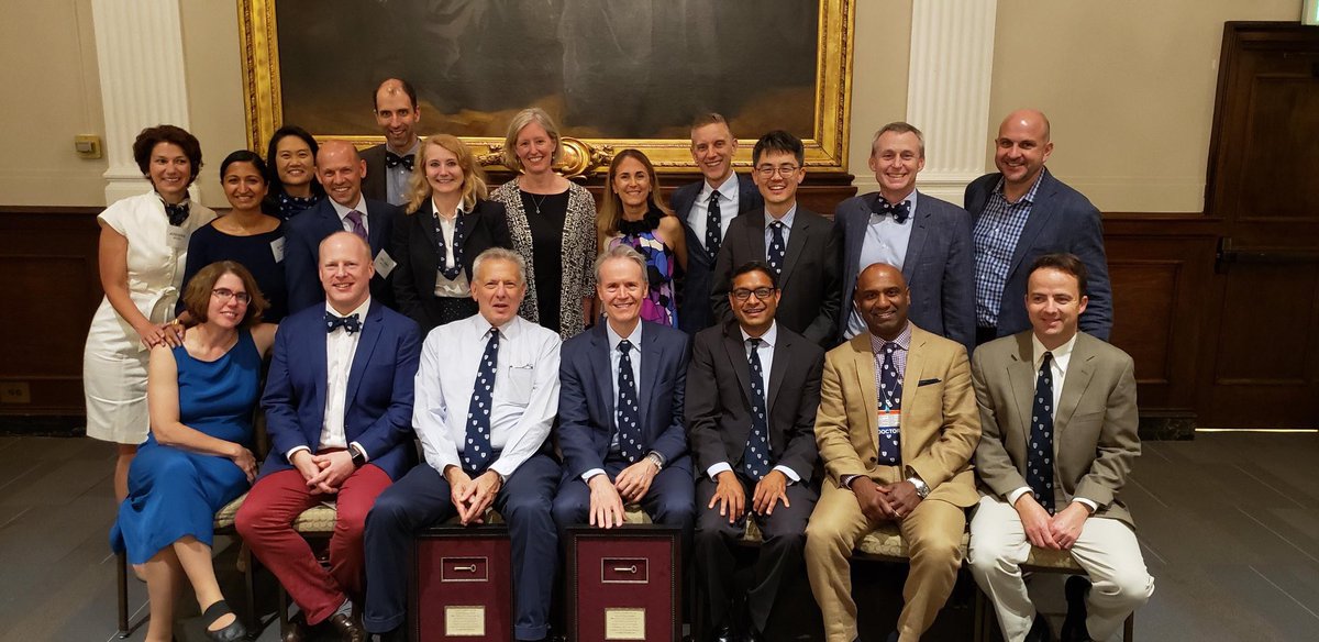 alanchengep's tweet photo. So very good to see a few of my fellow intern colleagues! Top: Myers, Mani, Wang, Levine, Evans, Cox, Maragakis, Zaas, Jones, me, Zaas, Jefferson. Bottom: Berkenblit, Friedewald, Wiener, Hellmann, Desai, Chacko, Walsh. Super proud of all of your accomplishments to date! https://t.co/6U1nu0efNP
