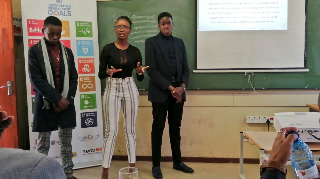 MafIHub's tweet photo. Team Ignition Overload Sensor Helping to reduce accidents on our road. It will count the number of feet in the car and report #ReduceAccident
Addressing Sustainable development Goals #Teen #Entrepreneurship #Development #Programme #NWP2030 #Industrie40 #MIHubVIsion2020 @SAGESA18 https://t.co/iqQaGEo3k2