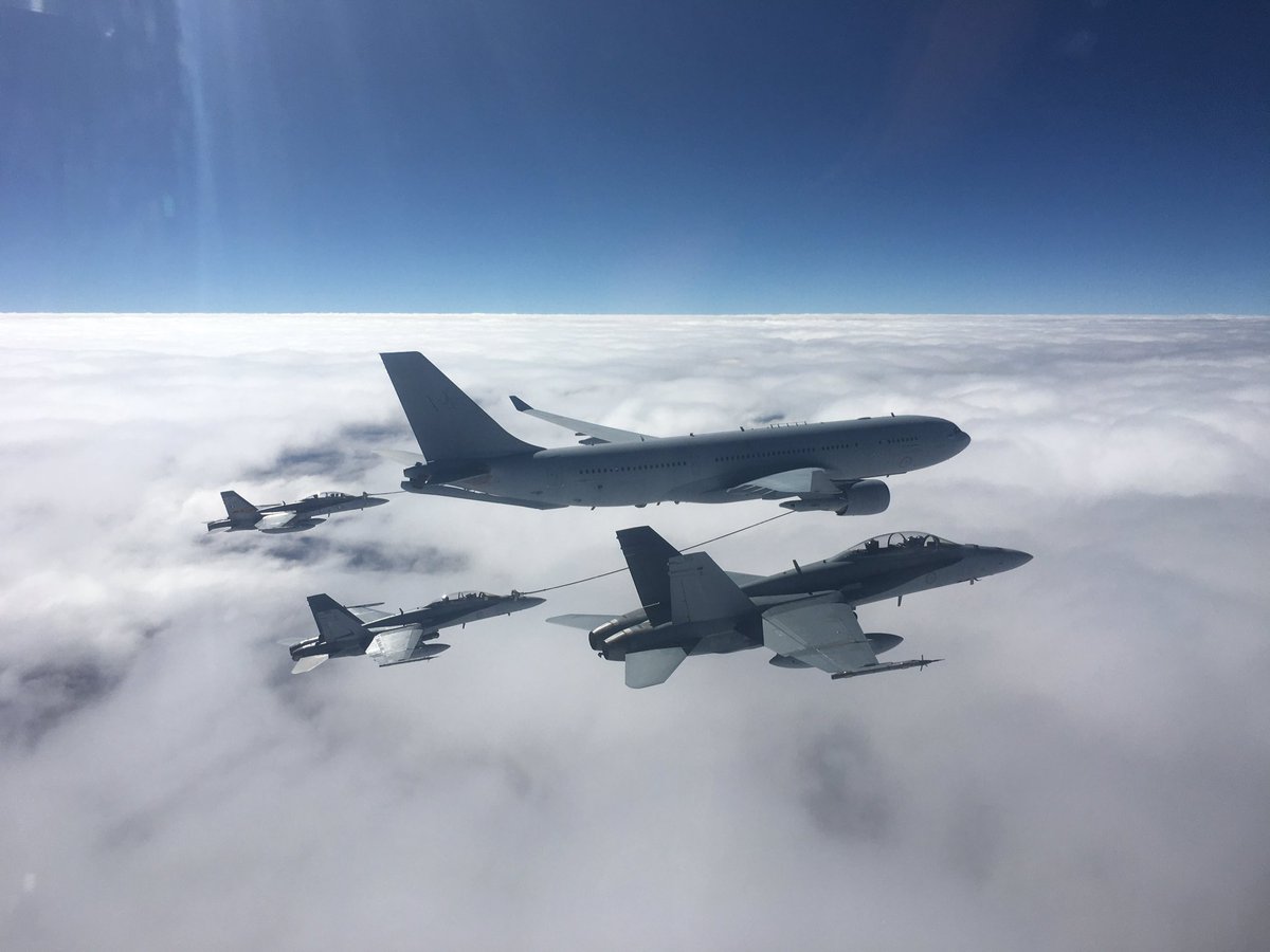 RAAF_ACAUST's tweet photo. Congratulations #AWIC2019 graduates! Dawn Strike marked the end of six months of intensive assessment for our new Air Warfare Instructors after three major exercises across Australia including @AustralianArmy @Australian_Navy . Here's how it looked from the air yesterday.#YourADF https://t.co/LezPjTR4F7