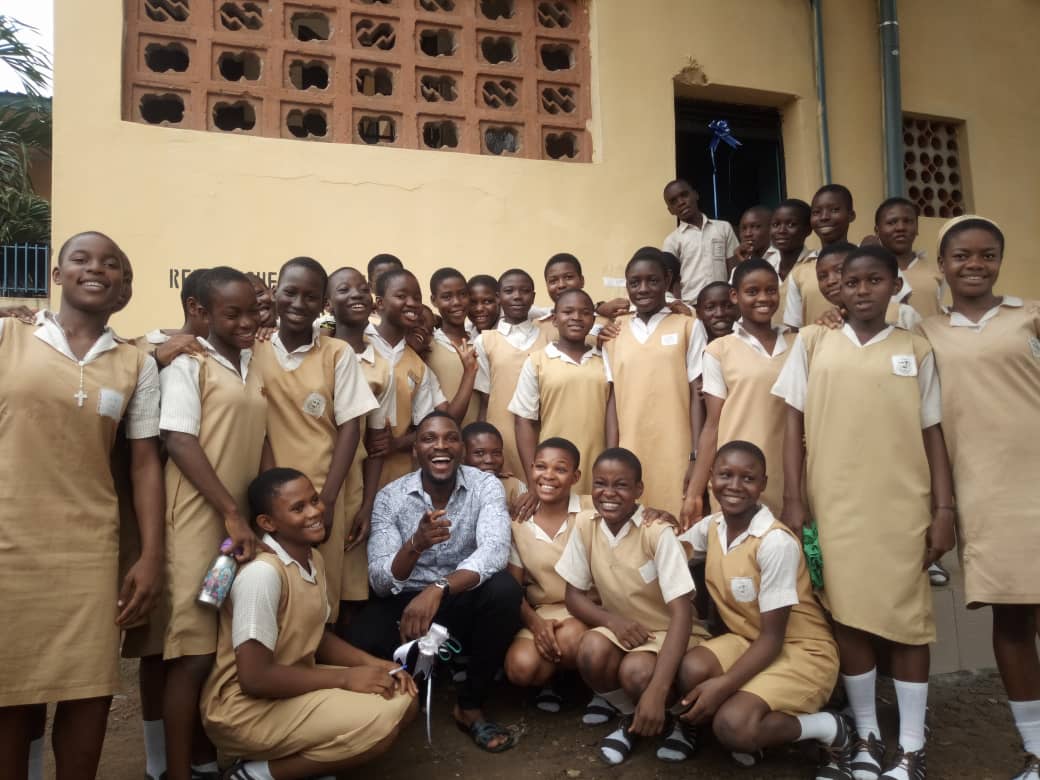 hottestnews_hot's tweet photo. Great work God will reward everyone involved

#Tobination #bbnaija #Tobibakre  #TobiBakreAt25 #25YearsofTobi #WorldTobiDay #WorldTobiBakreDay #HappyBirthdayTobi https://t.co/pWt8GIrjWg