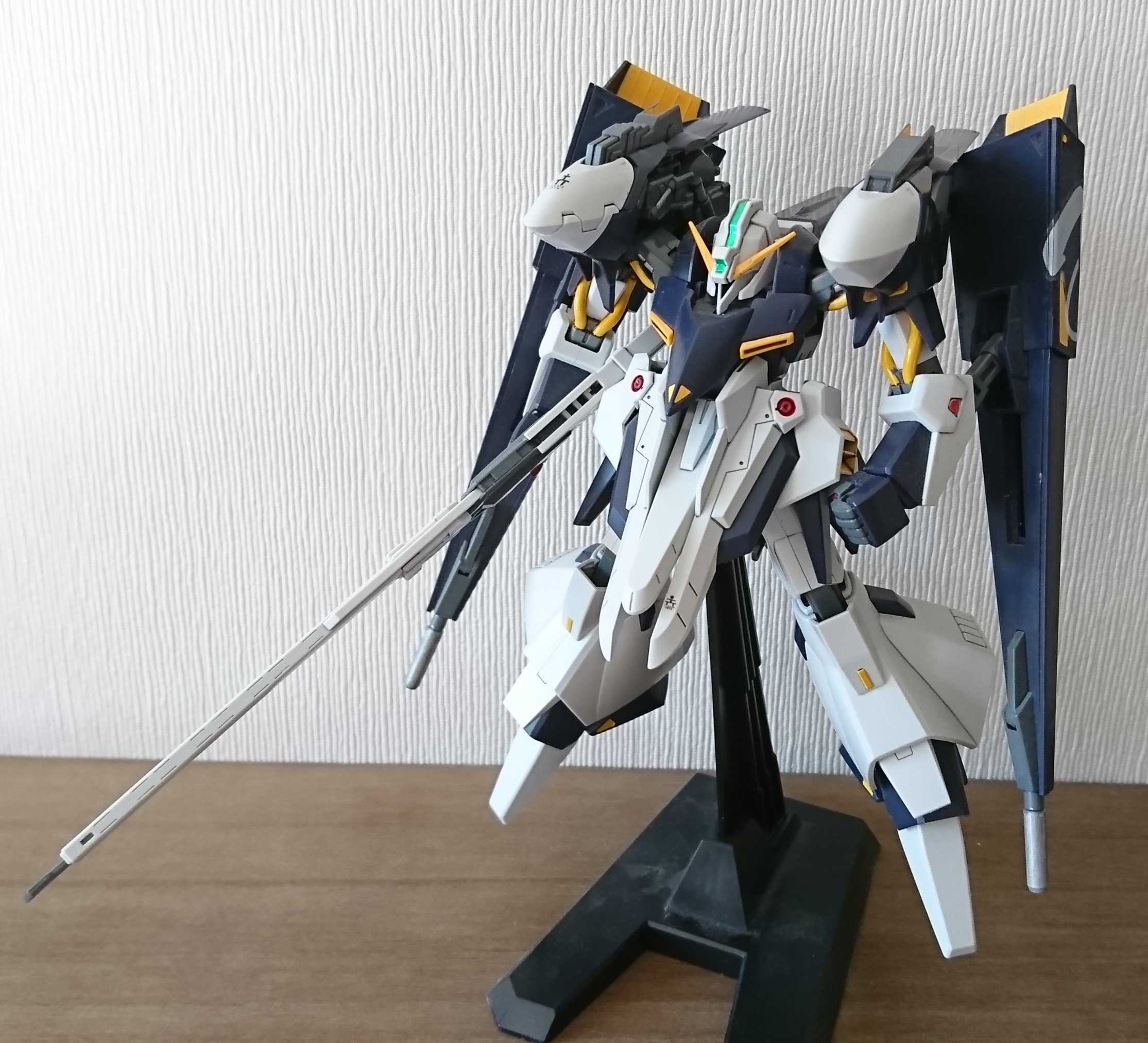 こめたん 過去作 Hguc ギャプランtr 5 フライルー ガンダムフェイスとノーマルフェイスどちらも作りました ストレートなんで合わせ目だらけ ガンプラ Hguc Aoz ギャプラン フライルー T Co Qmhqdmb2wf Twitter