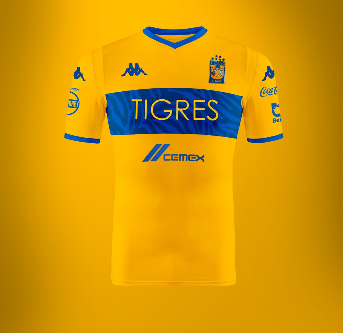 Mauri5io's tweet photo. La Franja en el pecho Nunca debe desaparecer, y la bola de cementos Monterrey siempre se ha visto ogete. https://t.co/f55UJ7sQOe