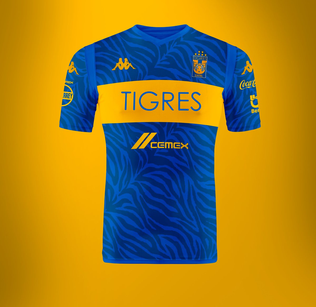 Mauri5io's tweet photo. La Franja en el pecho Nunca debe desaparecer, y la bola de cementos Monterrey siempre se ha visto ogete. https://t.co/f55UJ7sQOe