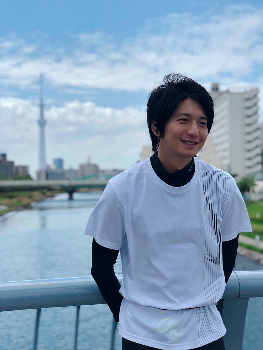 わたし定時で帰ります 衣装 向井理 中丸雄一 パーカーやメガネのブランドは わた定衣装 ドラマの衣装 Com