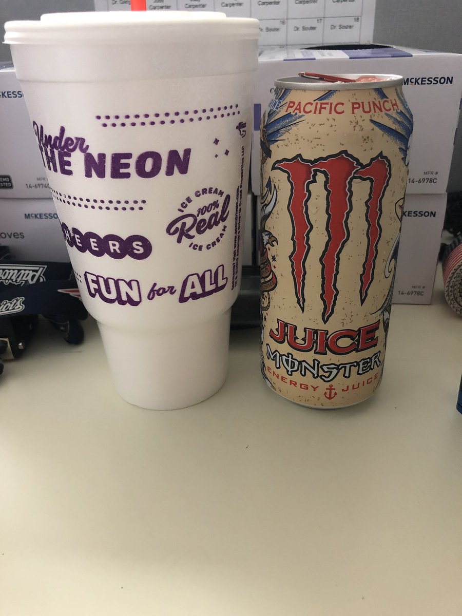 shedevil69_'s tweet photo. Have to say I have some of the best coworkers, one brought me a Red Bull slush for evening shift, one of my night shift girls brought me a monster. 🖤🖤 #redbullslush #monster #nightshift #nursing #sonic https://t.co/mJztI8KHYG