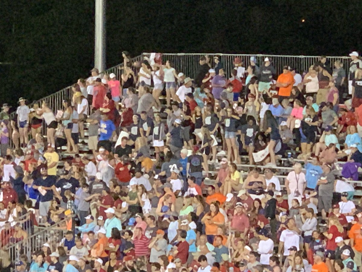 PamDepalma's tweet photo. Lights out? No problem! OU has plenty of spirit to keep everyone excited! Lil Saints team was their personal cheering section in the outfield! #TCOKC @triplecrownspts @triplecrownokc @NCAAsoftball  #welove11 https://t.co/WG9WeUwwJk