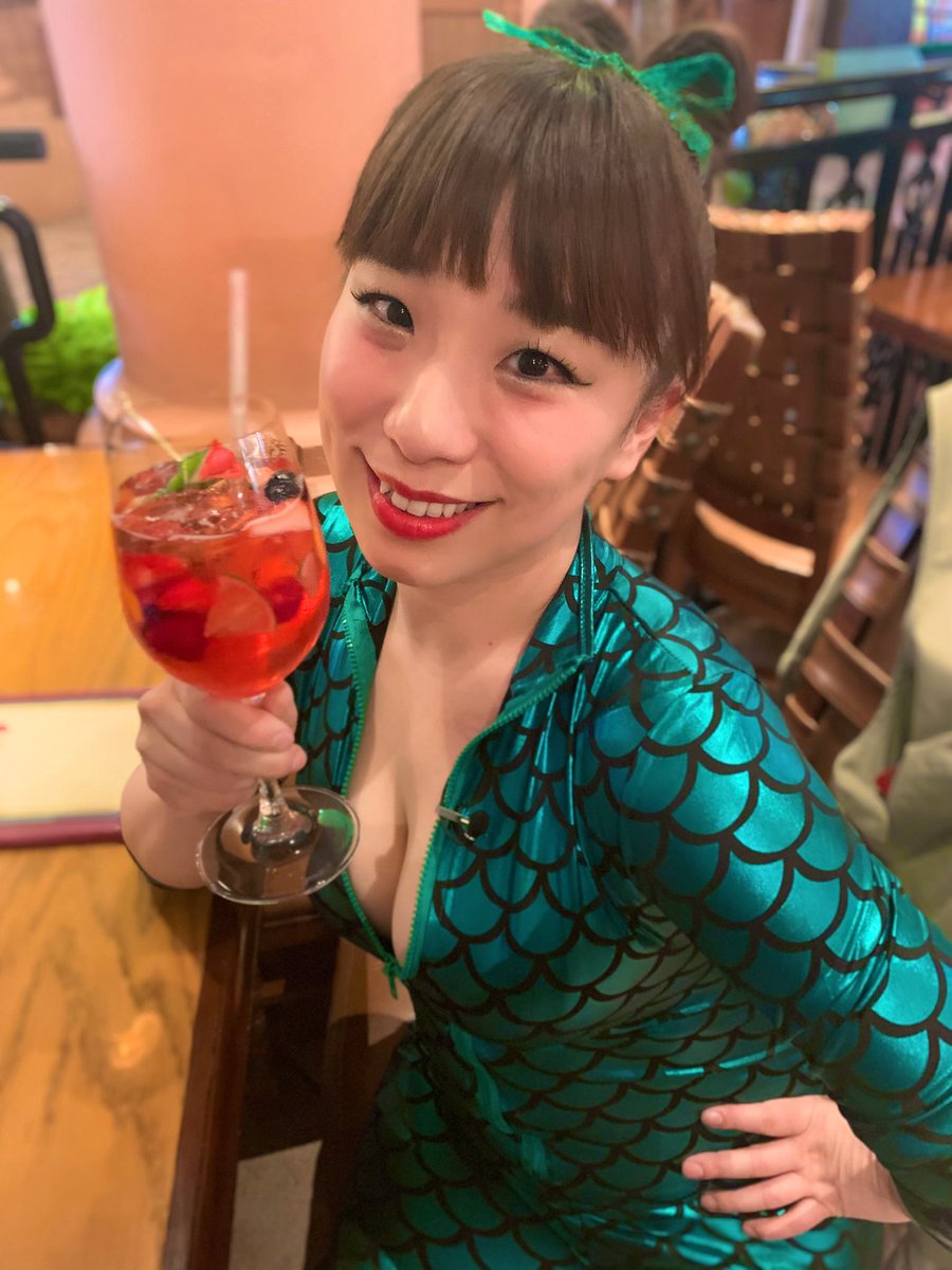 森田まりこ（よしもと新喜劇） on X: すみません！！先程のツイート時間間違えていました🙇‍♀️ 今日は18時半くらいから #なんばグランド花月  前にて 6月21日に京橋での音楽ライブチケットの手売りをします‼️ 購入してくださった方々、一緒に写真撮りましょー💕 #吉本 ...