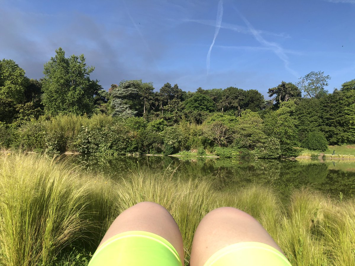 hmcami's tweet photo. Beautiful day for a @parkrunFR in #Paris #free, #weekly, #timedrun (and no medical certificates needed to run) @hi5runners @upandrunningbas #SRG @parkrun #running #parkrun #parkruntourist #france https://t.co/BHOi25Z6gl