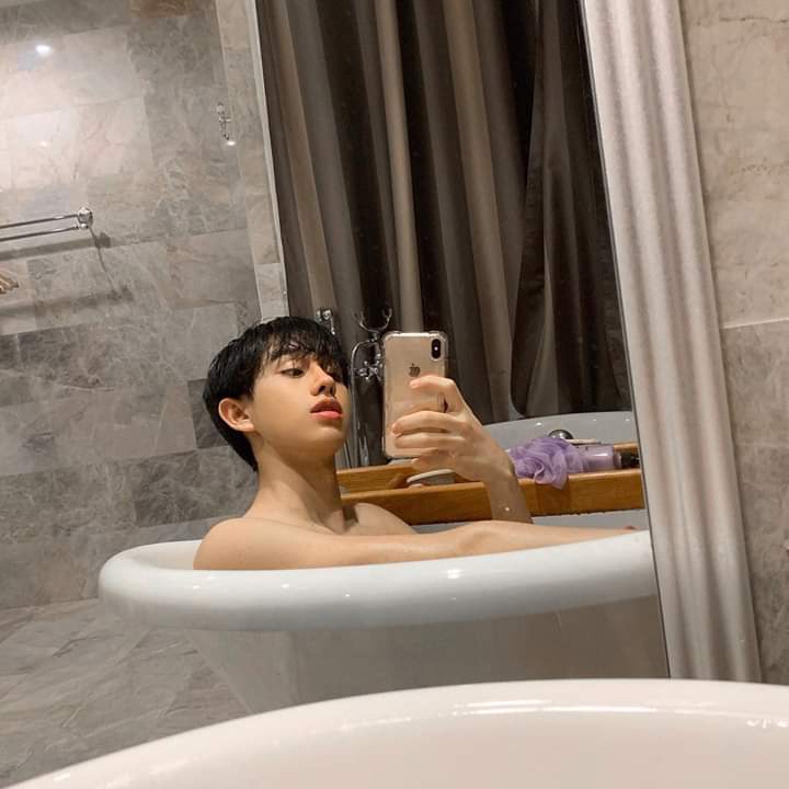 Pitiphak's tweet photo. #monthtnk https://t.co/Cs8SrEcvlR