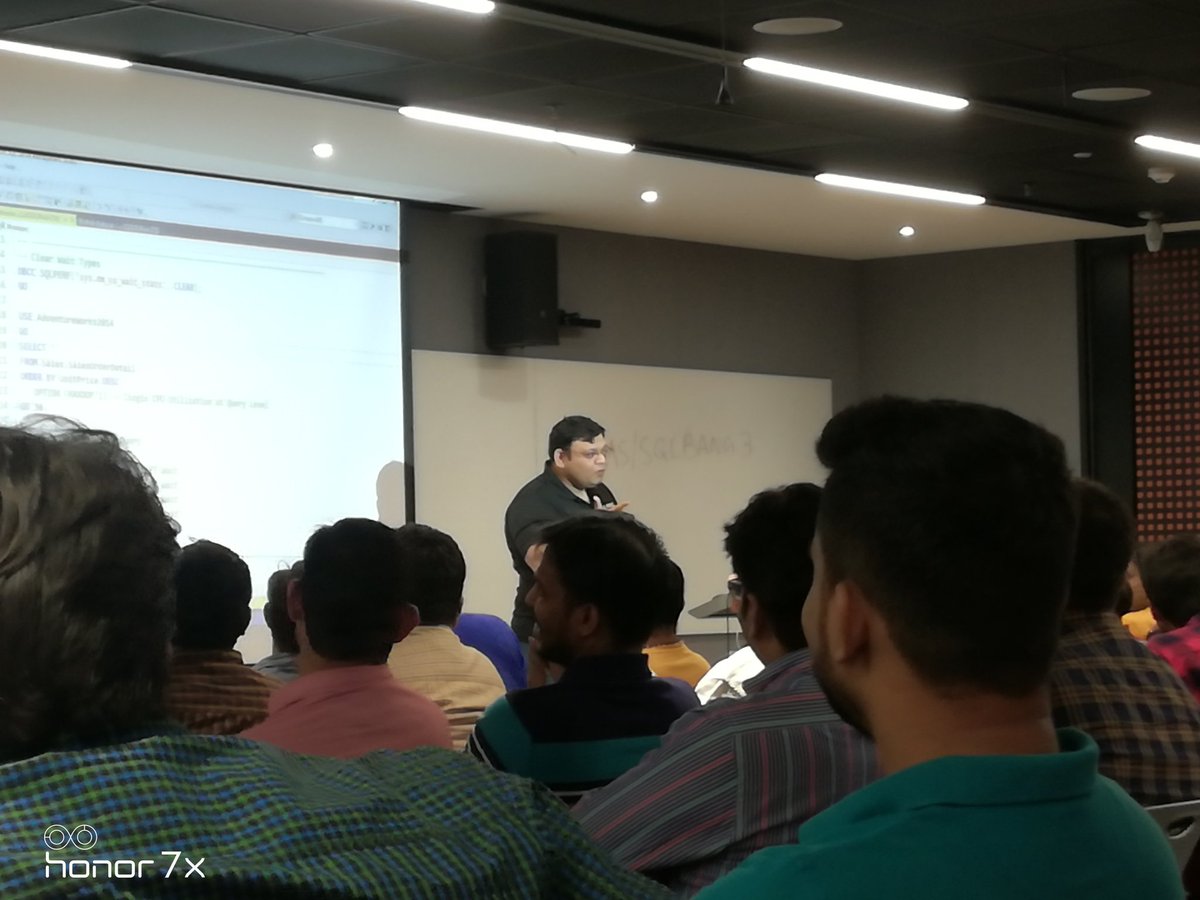 simplymanas's tweet image. Awesome  @SQLServer sessions by #SQLBangUG @SQLBangalore