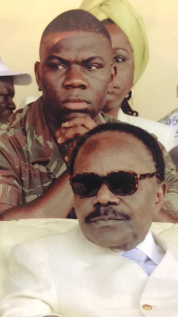 Juin 2009-Juin 2019
Eternelle reconnaissance à SEM le Président Omar Bongo Ondimba pour la règle des 3I: Immersion, Incubation, Instruction.
#ÉgalitéDesChances #Lieutenant #Gabon <a href="/PresidentABO/">Ali Bongo Ondimba</a> #OBO